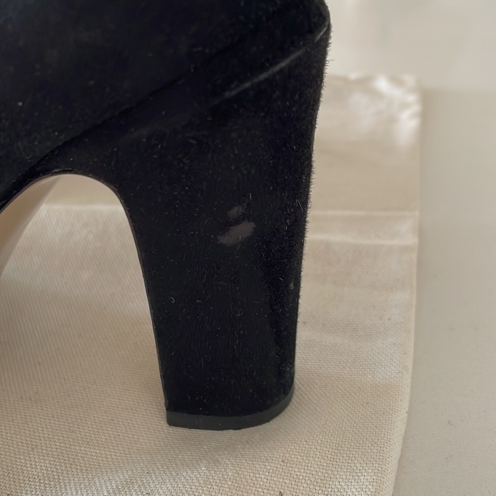 Valentino Garavani Black Suede Block Heel Pumps - Picture 14 of 15